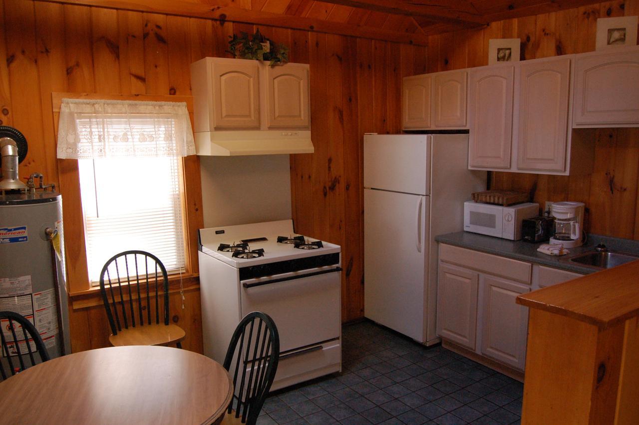 Sebago Lake Lodge & Cottages North Windham Exterior foto